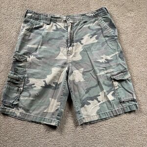 Y2K Airwalk Camo Cargo Shorts Men's 34 Skater Distressed